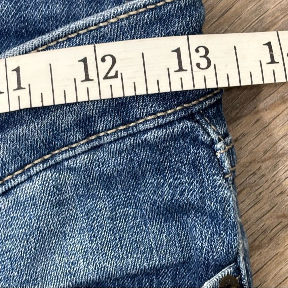 Gap True Skinny Distressed Jeans Size 0 / 25R Medium Wash EUC - Picture 10 of 12